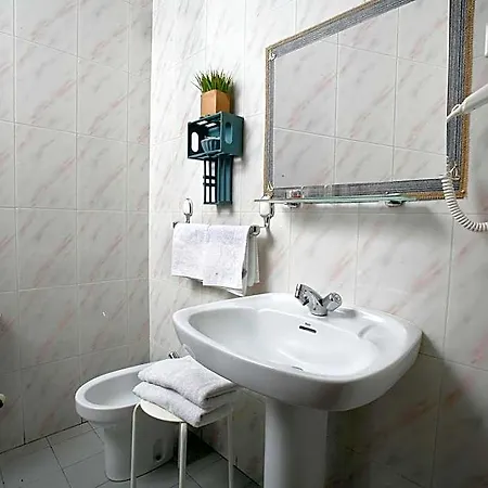 Ripa Hotel